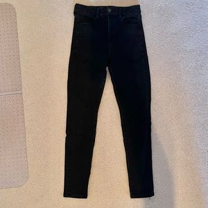 Black high rise jeggings